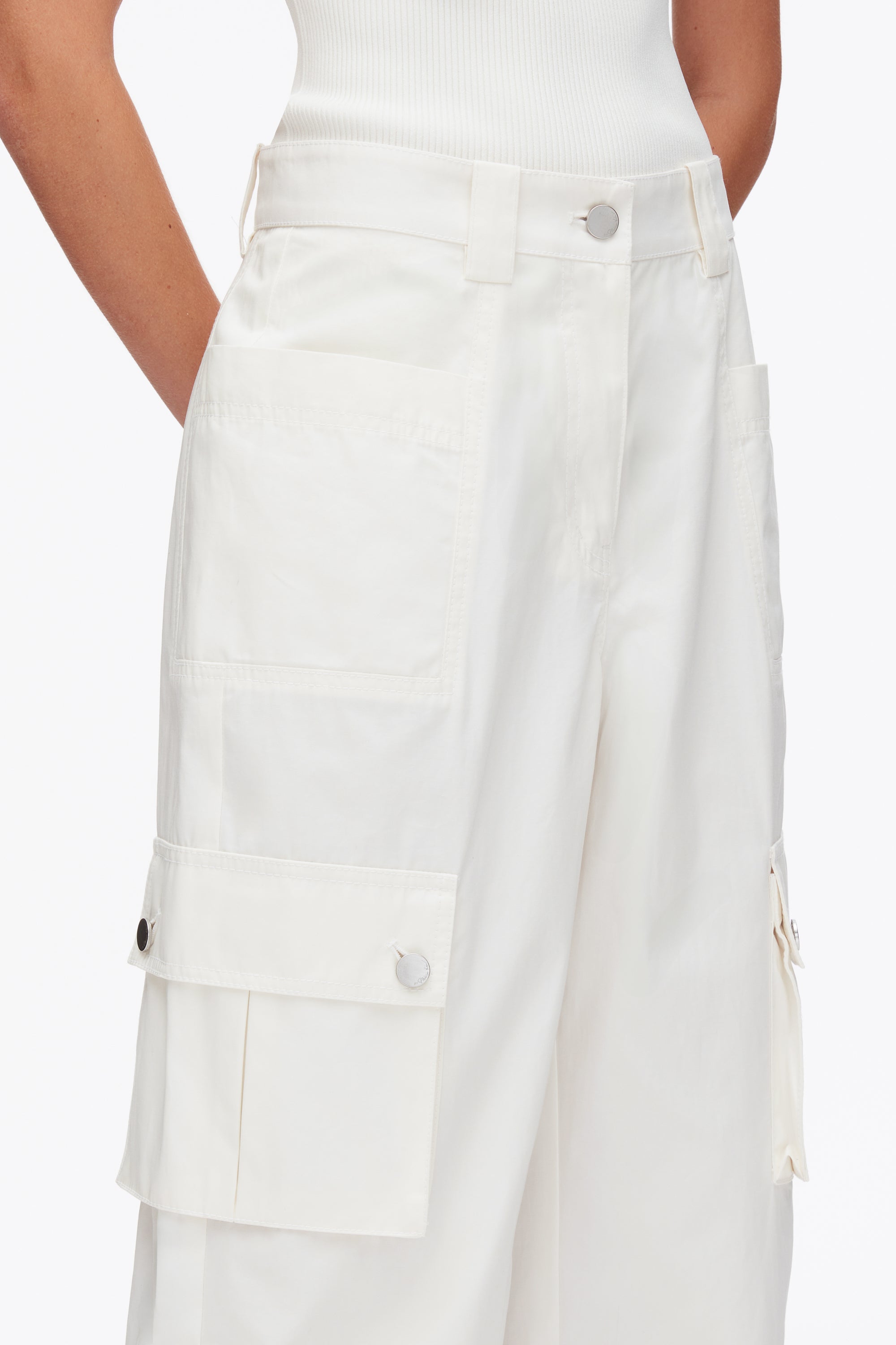 Tofu Two-Toned Cropped Cargo Pants | 3.1 Phillip Lim