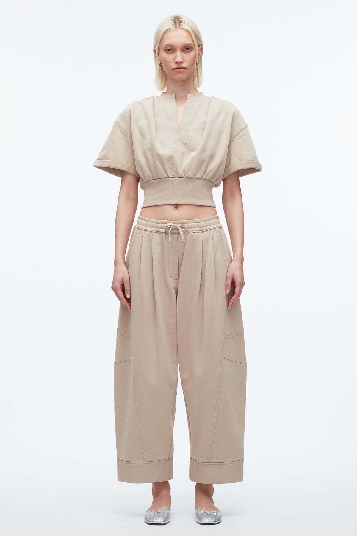 Concrete Women Cropped Sweatshirt | Relaxed Styles by 3.1 Phillip Lim | 3.1 Phillip Lim